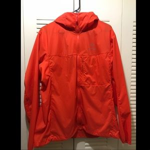 Arc’teryx Squamish hooded jacket